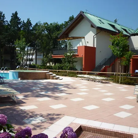 Апартаменты Villaggio Dune Бибионе